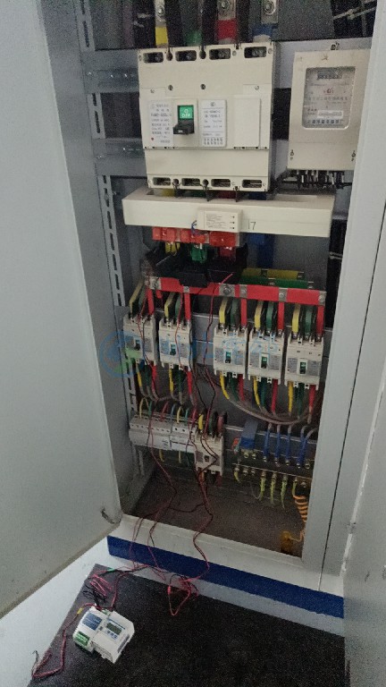 青岛西海岸新区中德应用技术学校4号楼补件已到，继续施工中。